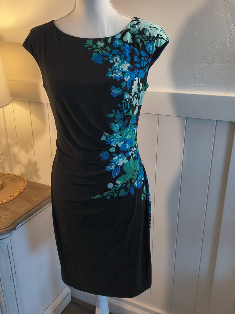 Anne Klein Stretch Pullover Dress | Size 6 | Black Floral | Boat Neck